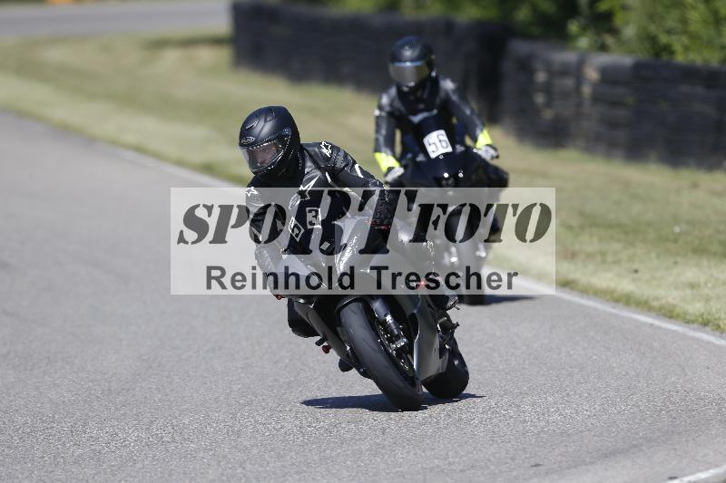 /15 22.05.2026  Plüss Moto Sport  Discover the Bike ADR /Gruppe gruen - Bike 1/53
